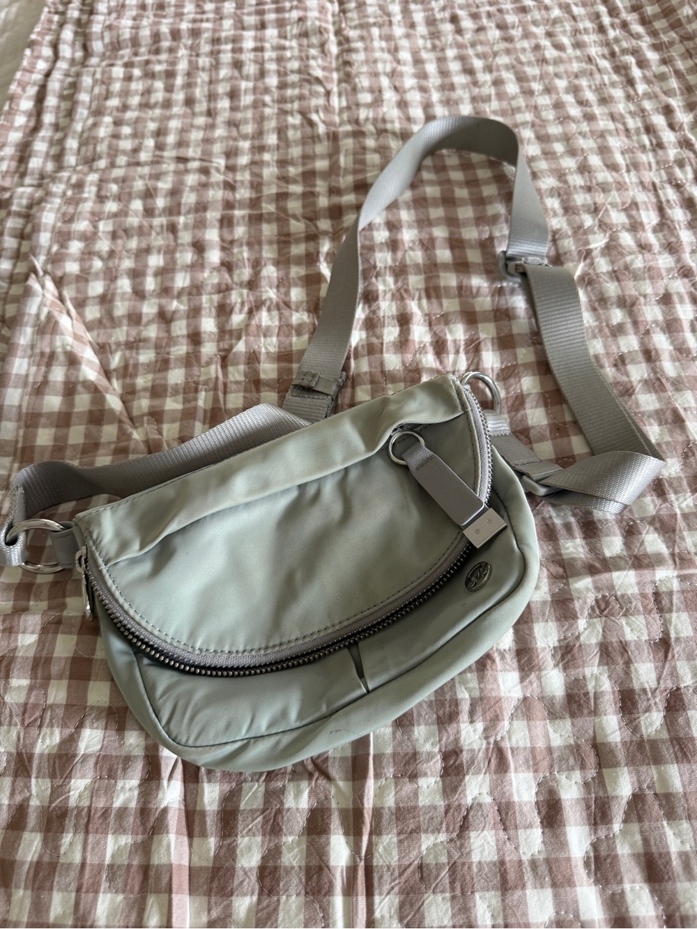 lululemon athletica sage green crossbody bag with adjustable strap
